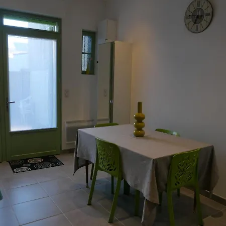 Hotel La Maison Verte 71 M²